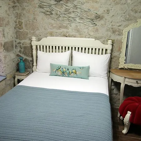 Yalicapkini 阿拉恰特