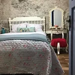 Yalicapkini Bed and breakfast